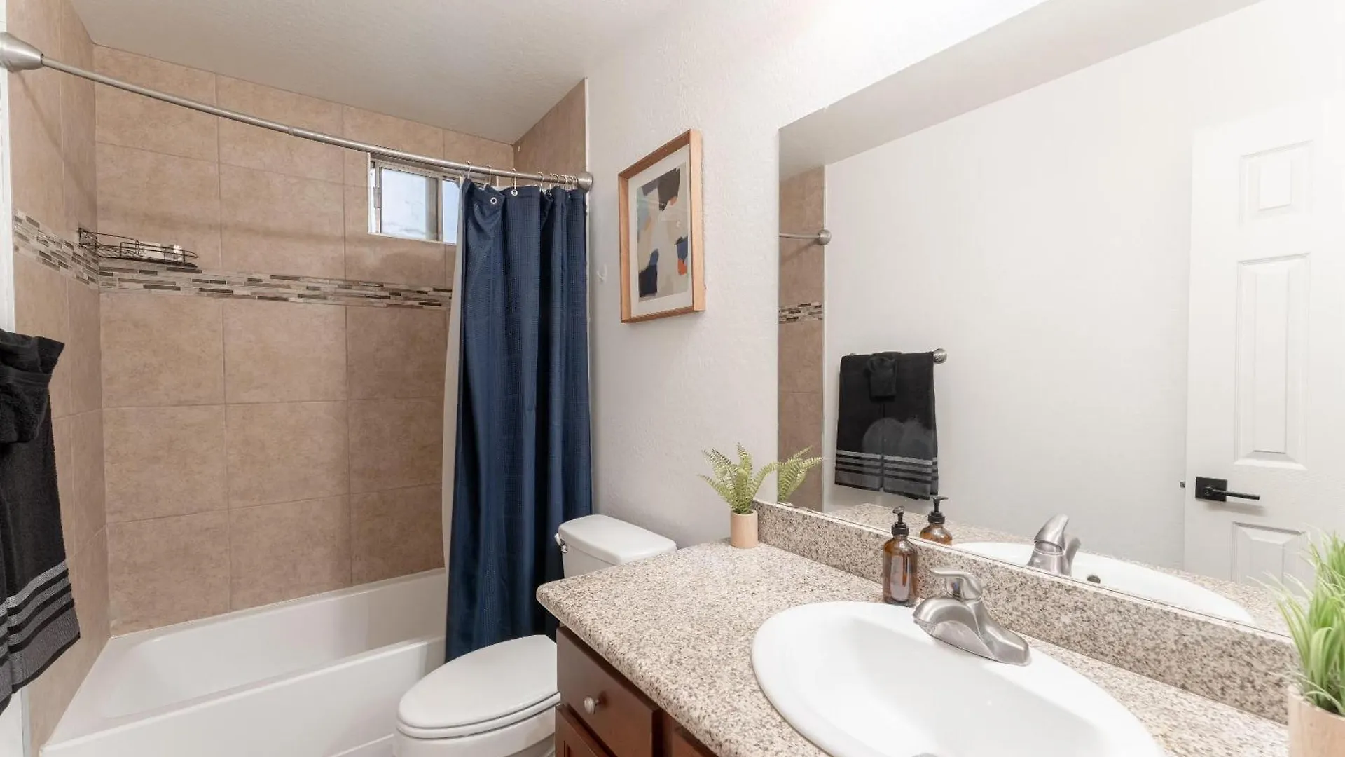 Spacious 1 Bedroom Apartment With Pool & Private Patio! Phoenix 0*,  Stati Uniti
